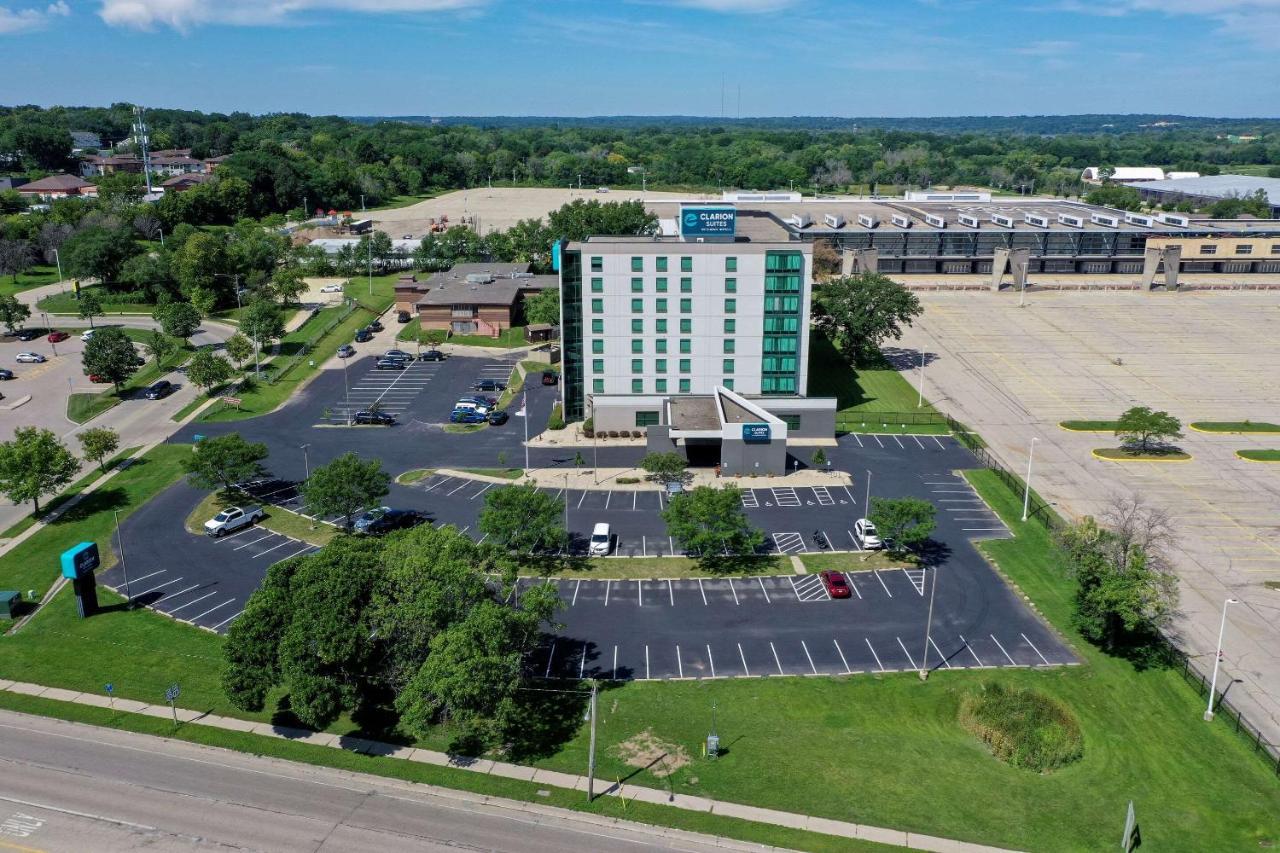 Clarion Suites At The Alliant Energy Center Madison Exterior foto